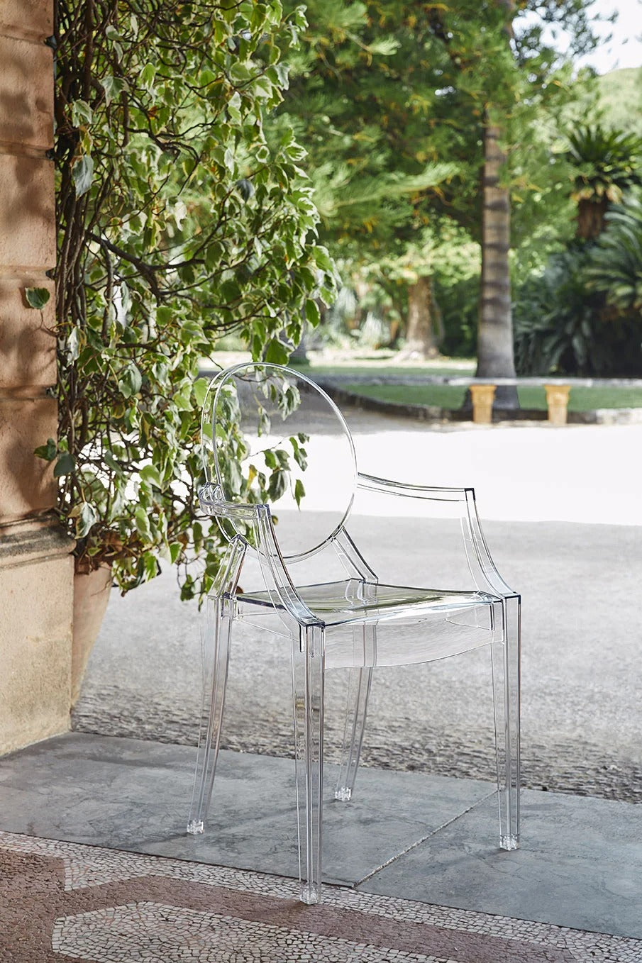 KARTELL - Chaise LOUIS GHOST