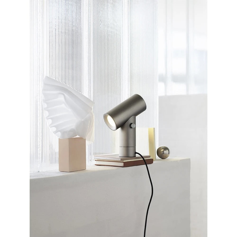 MUUTO - Lampe BEAM - Noir