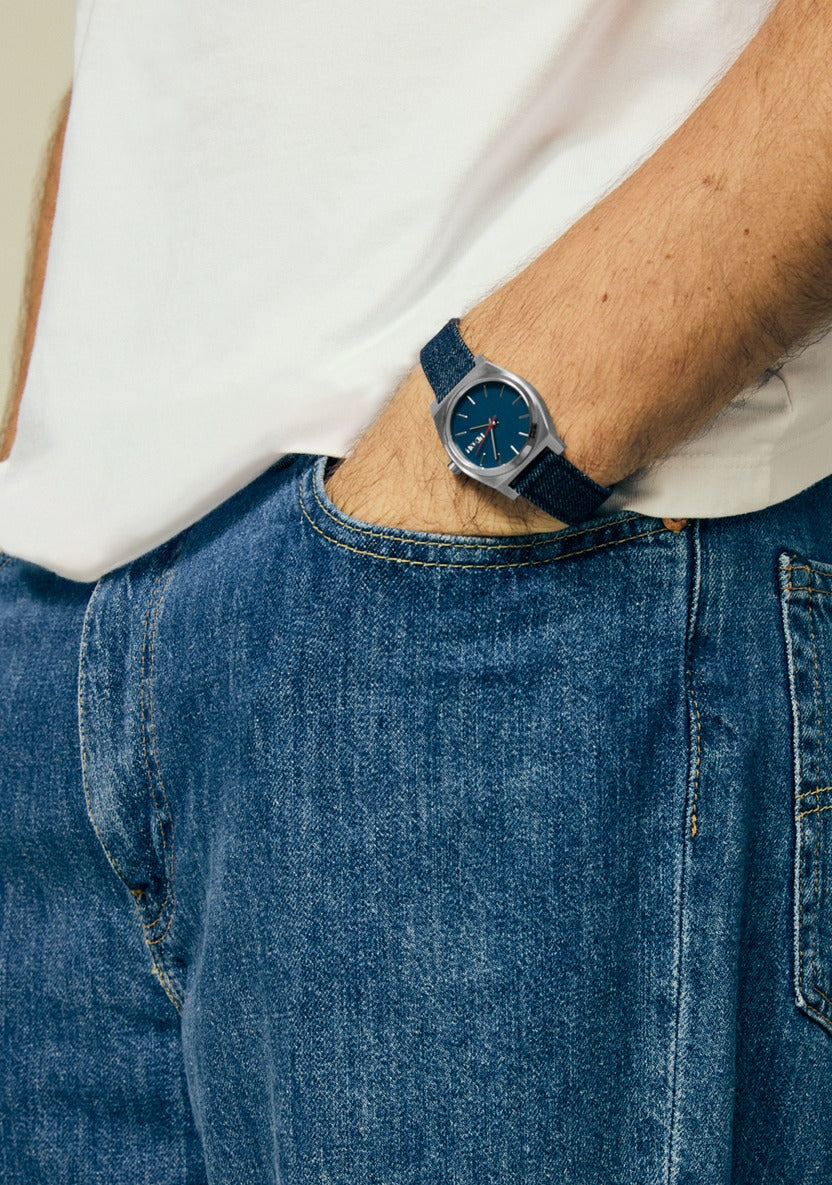 NIXON - Medium Time Teller Denim - Silver/Indigo/Denim
