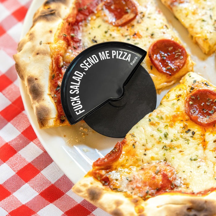 FISURA - Pizza cutter “Fuck salad, send me pizza"