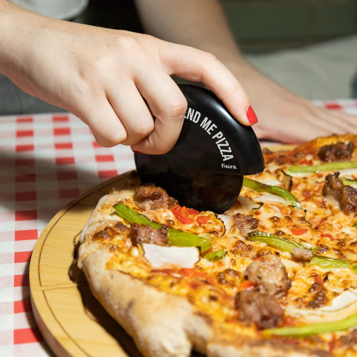 FISURA - Pizza cutter “Fuck salad, send me pizza"